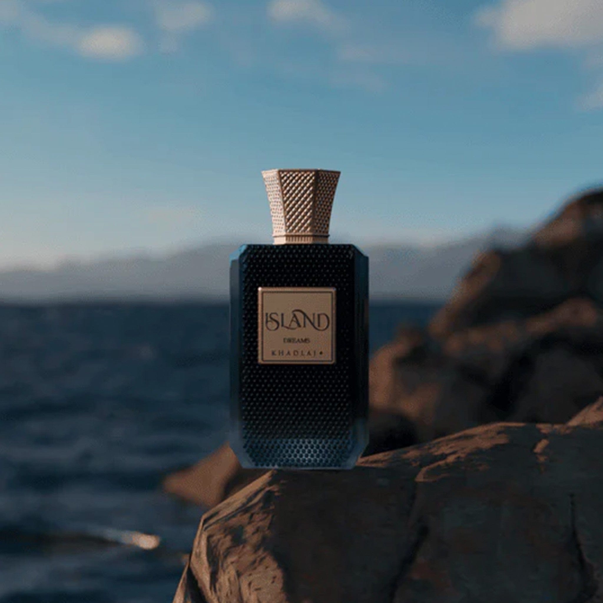 Island Dreams Extract de Parfum 100ml by Khadlaj - Men Perfume